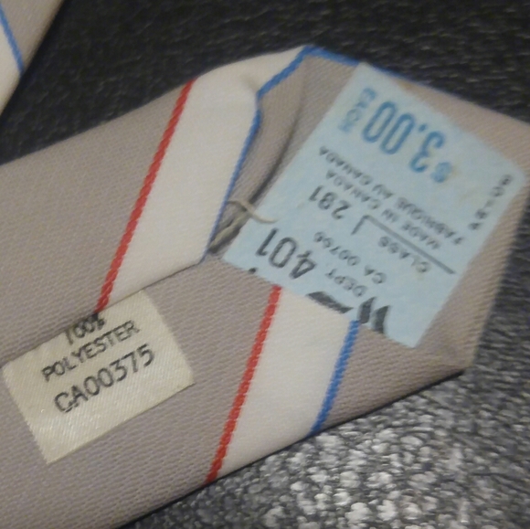 Vintage Thunderbird tie - Picture 3 of 4